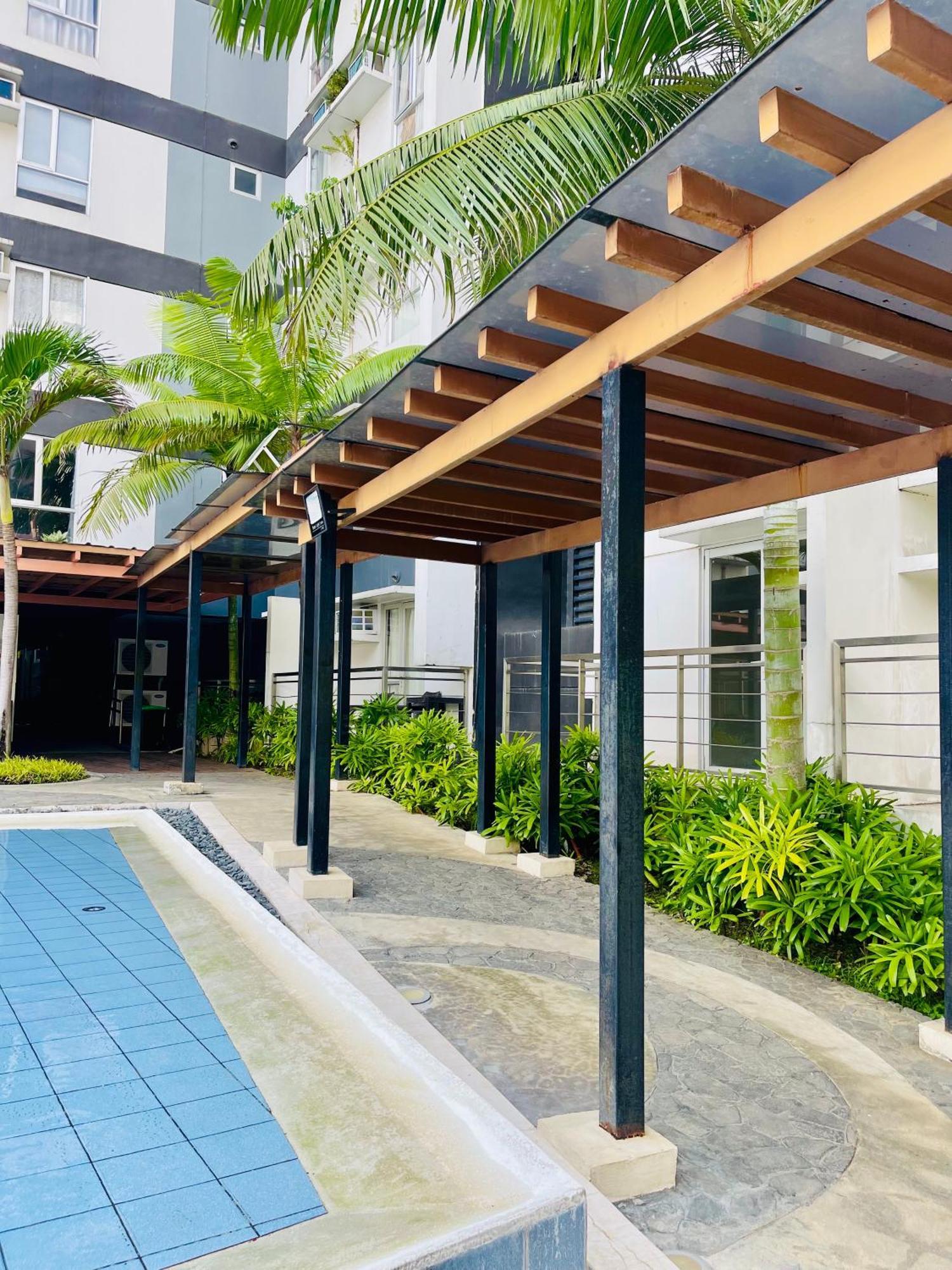 2-Bedroom Condo Unit With Balcony At Centrio Tower Beside Ayala Centrio Mall Downtown Cdo Кагаян-де-Оро Экстерьер фото