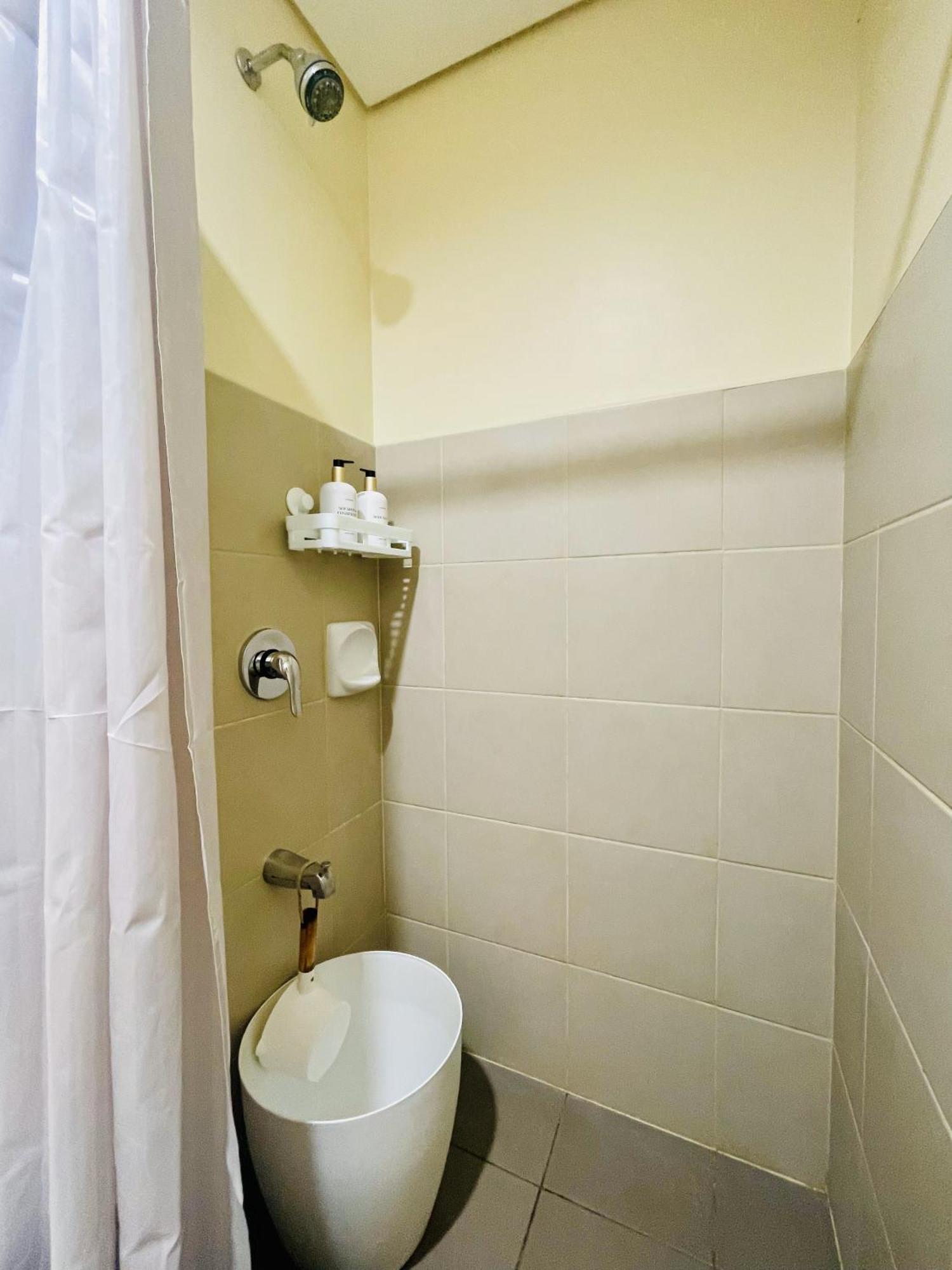 2-Bedroom Condo Unit With Balcony At Centrio Tower Beside Ayala Centrio Mall Downtown Cdo Кагаян-де-Оро Экстерьер фото