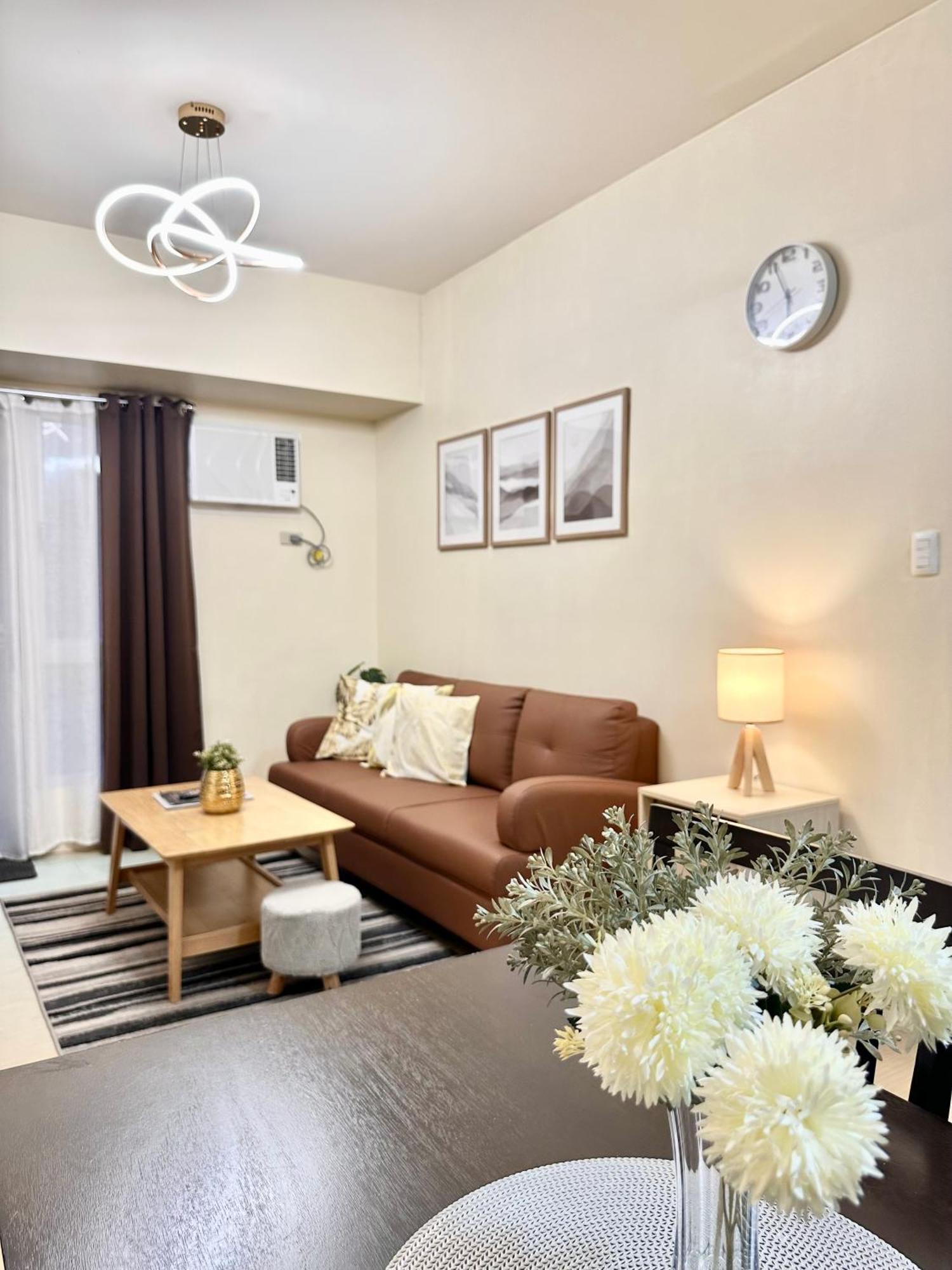 2-Bedroom Condo Unit With Balcony At Centrio Tower Beside Ayala Centrio Mall Downtown Cdo Кагаян-де-Оро Экстерьер фото