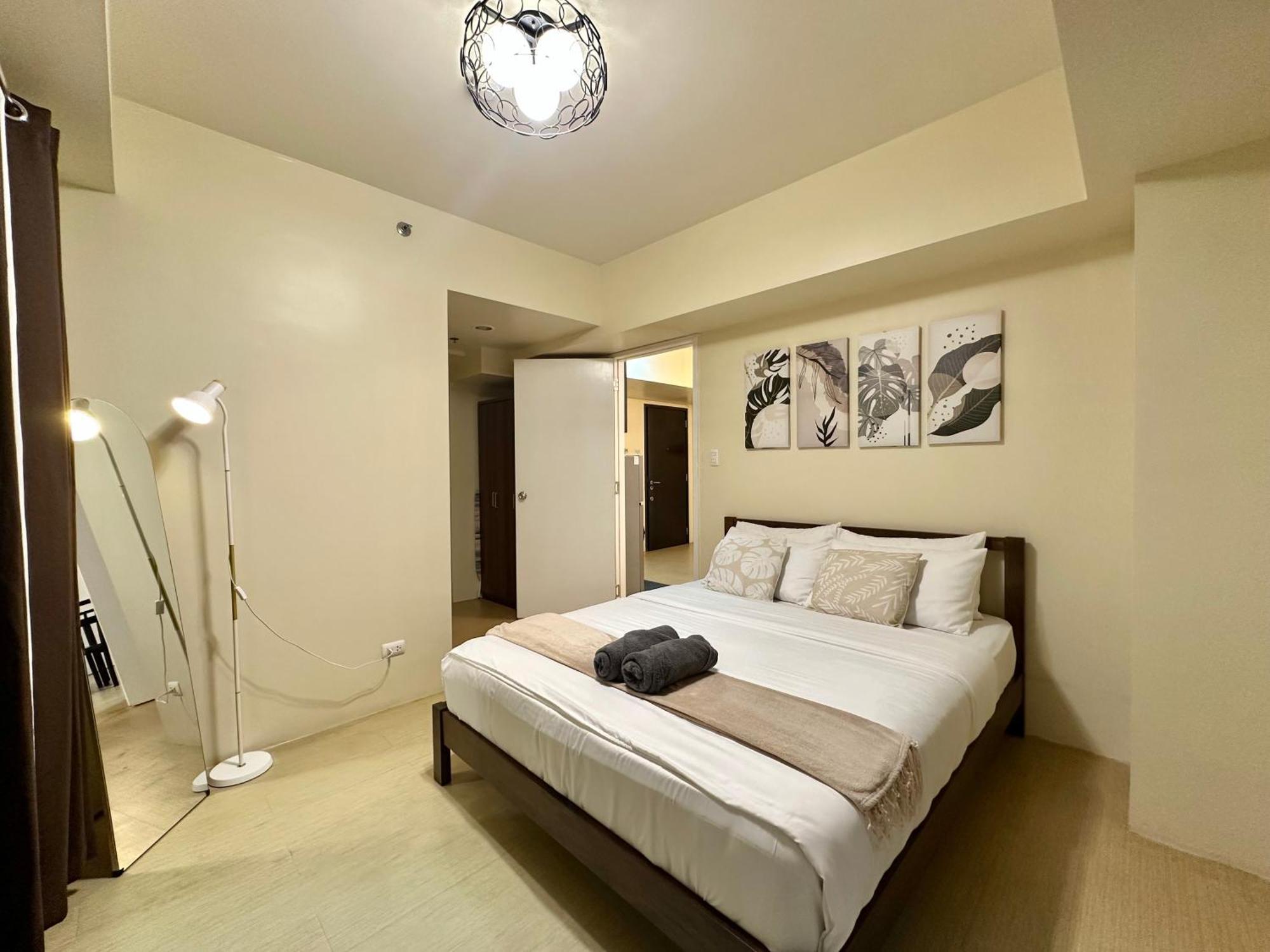 2-Bedroom Condo Unit With Balcony At Centrio Tower Beside Ayala Centrio Mall Downtown Cdo Кагаян-де-Оро Экстерьер фото