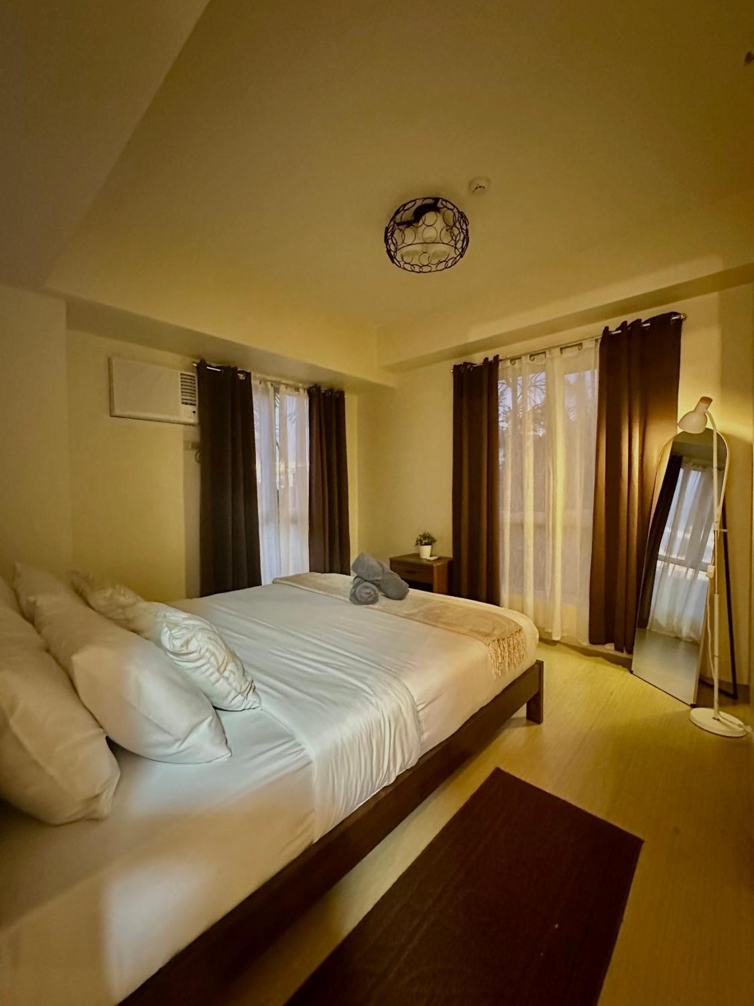 2-Bedroom Condo Unit With Balcony At Centrio Tower Beside Ayala Centrio Mall Downtown Cdo Кагаян-де-Оро Экстерьер фото